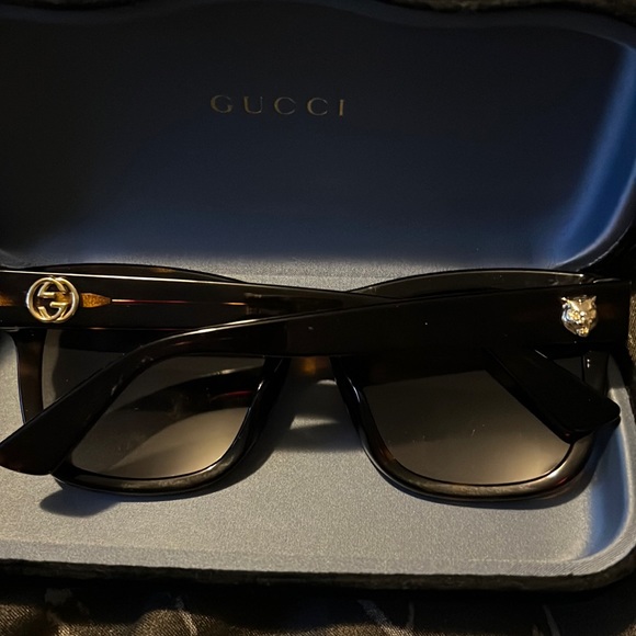 Sunglasses - Picture 1 of 7